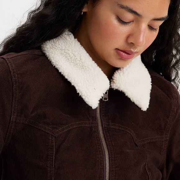 Like-New- Levi's Premium Slim Sherpa Brown Corduroy Trucker Jacket (XS) - Picture 4 of 16